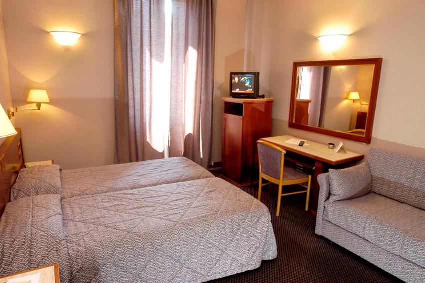 Hotel Accademia Rome Room photo